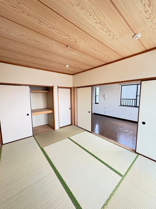 居室 ロ－タス２