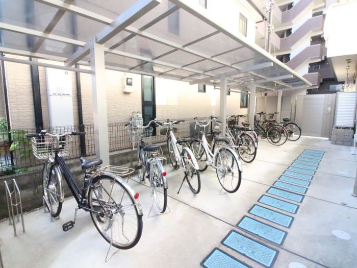 駐輪場 グランドゥールＲＫ浦和