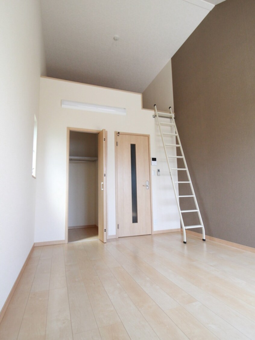 居室 ザ・ファルティ十日市場