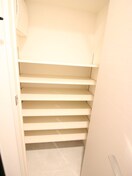 靴箱 ライオンズフォーシア五反田