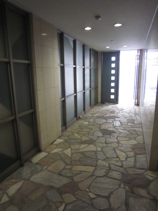 外観写真 レイロ－ズビル