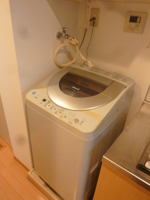 洗濯機置場 レイロ－ズビル