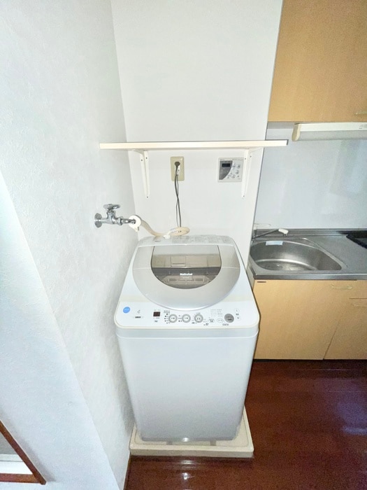 洗濯機置場 レイロ－ズビル