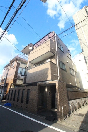 ＮＥＸＴ　ＤＯＯＲ