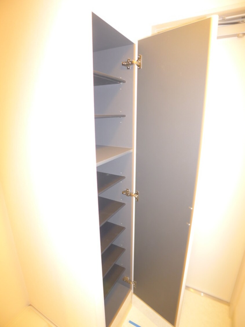 靴箱 リブリ・西千葉