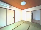 居室 キャステル竹の塚