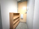 玄関 キャステル竹の塚
