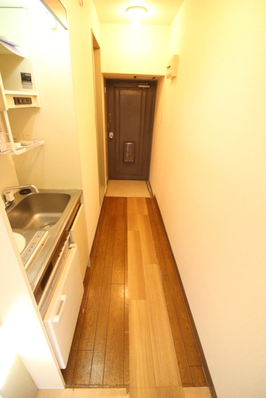 廊下 ベルトピア京王永山