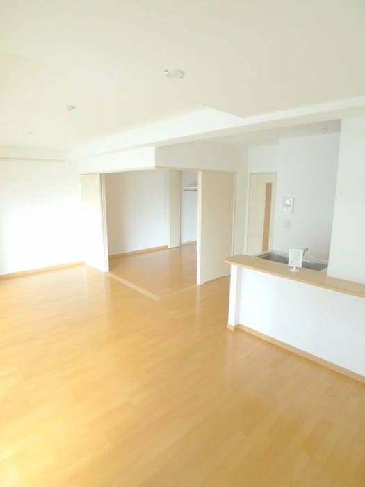 居室 ｽﾀｰﾌｨｰﾙﾄﾞ浦和常盤