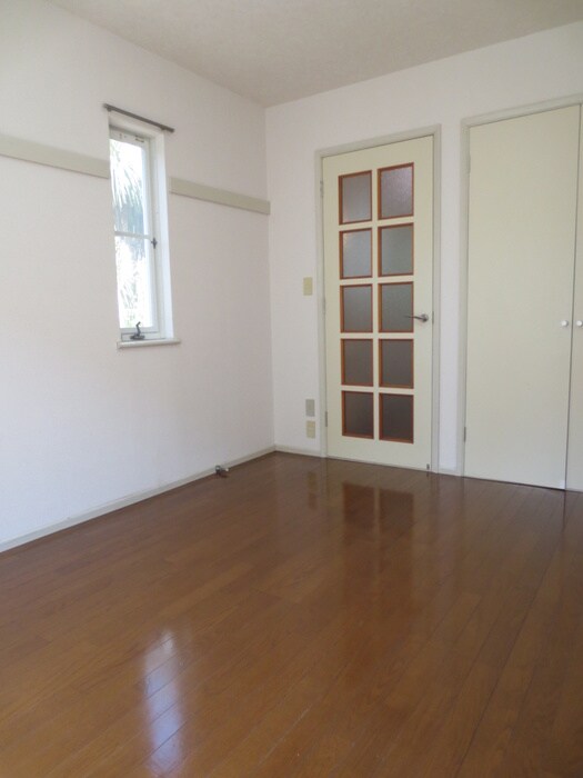 居室 ハイツ  みどり