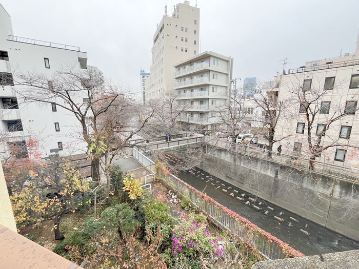 室内からの展望 佐藤マンション