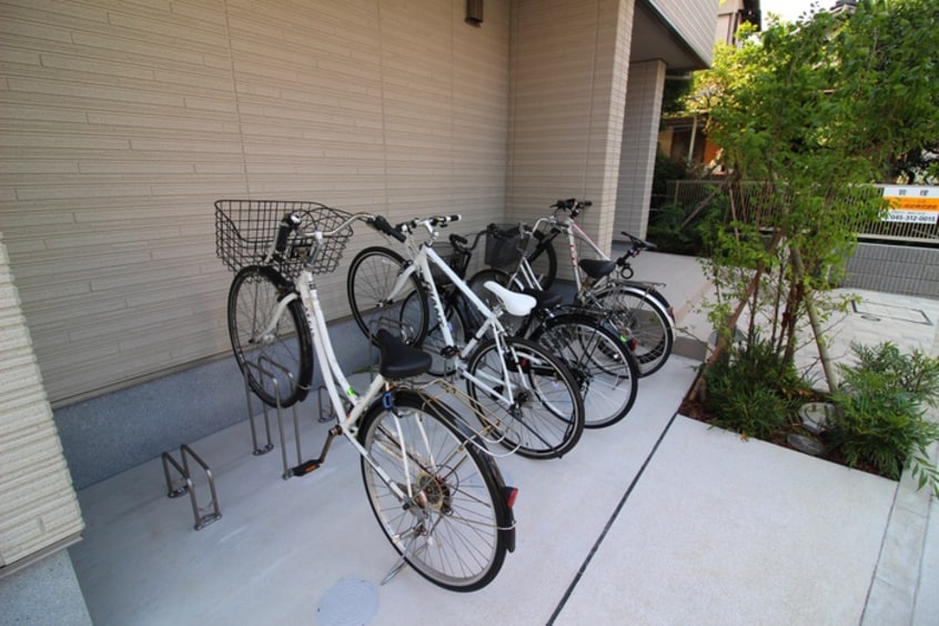 駐輪場 メゾン・ド・ベル