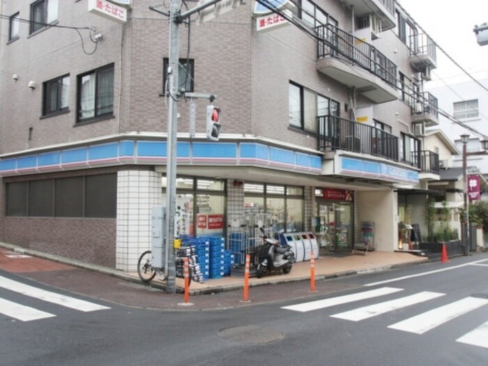 ローソン神山町店(コンビニ)まで123m パ－クハビオ渋谷神山町