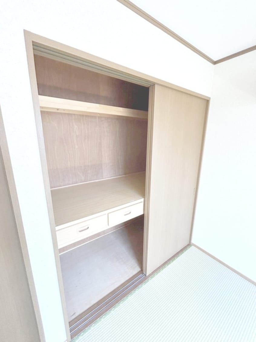 収納 グレイスコ－ト