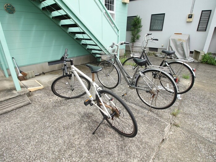 駐輪場 スペリオール平潟Ⅱ