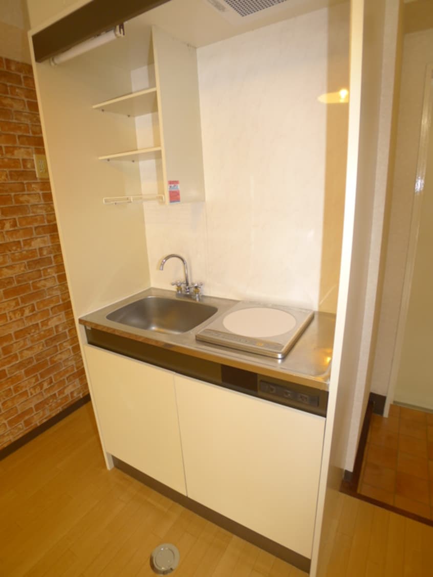 キッチン アンシャンテ２１