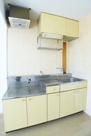キッチン ヴィレッジ１７１１