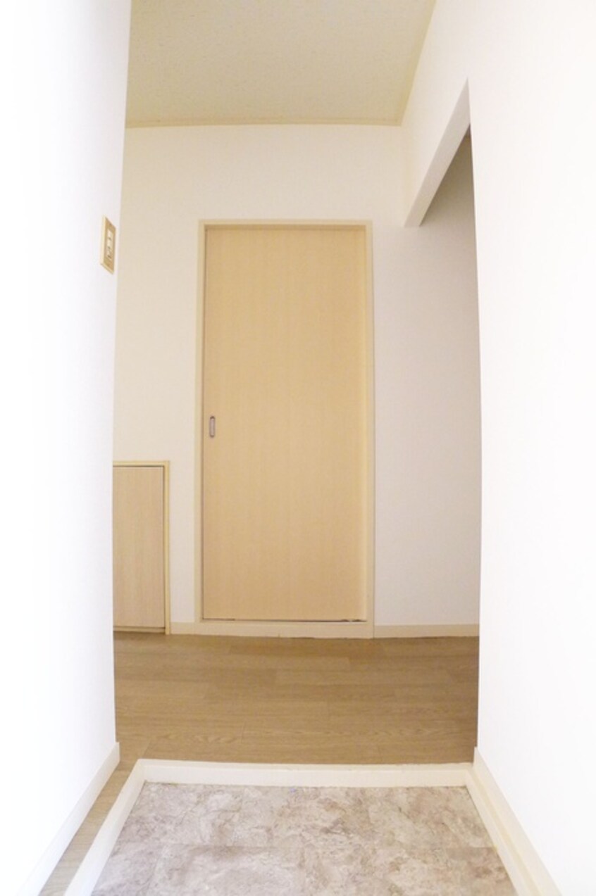 玄関 ヴィレッジ１７１１