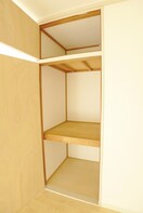 収納 トリヴァンベール大野