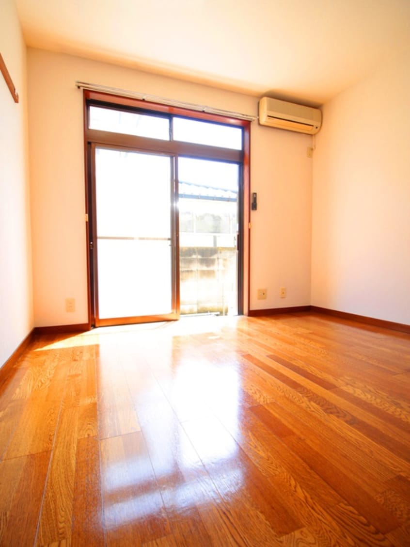 居室 メゾン９４