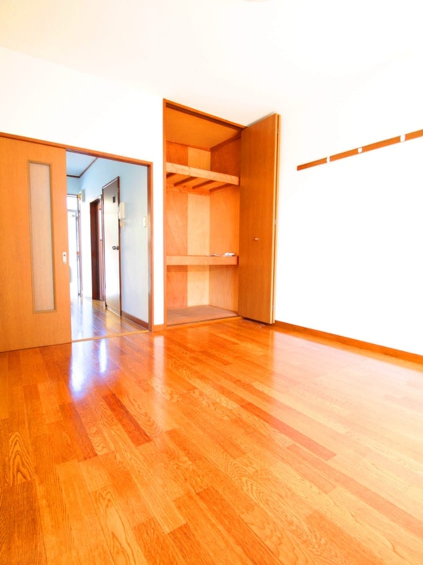 居室 メゾン９４