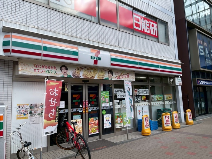 セブンイレブン練馬駅北口店(コンビニ)まで330m ベルフェリーチェ