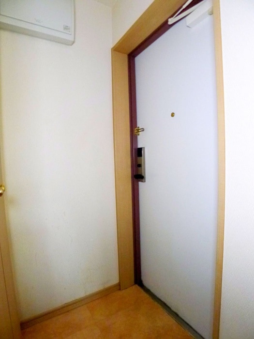 玄関 ヴランド－ル柏中央