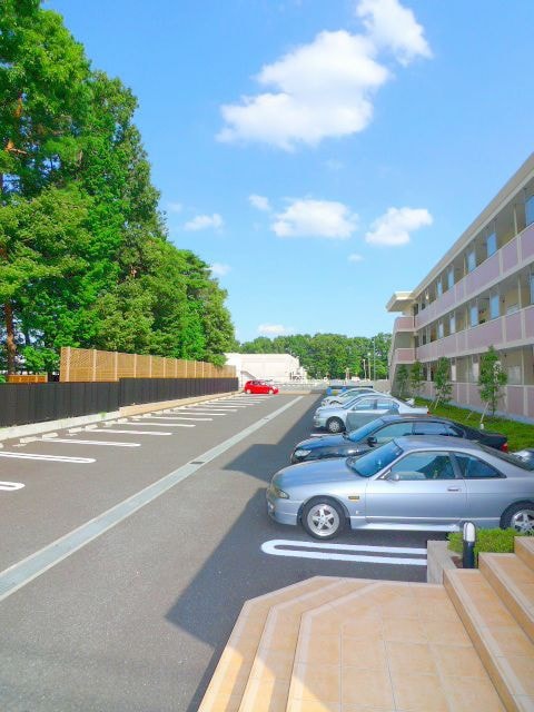 駐車場 サンガ－デン大忠