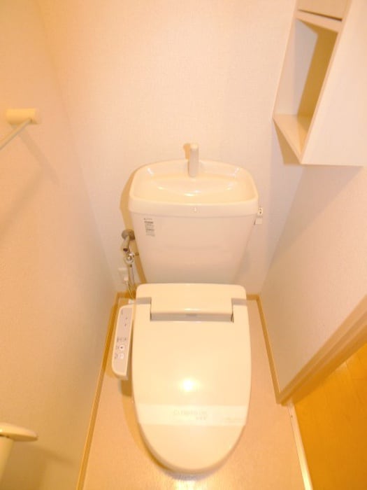 トイレ サンガ－デン大忠