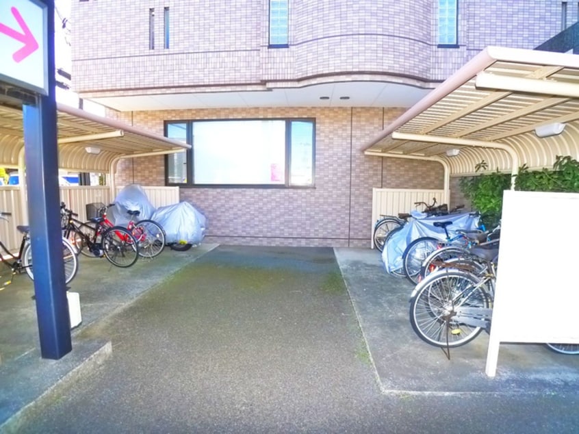 駐輪場 グランシャルマン