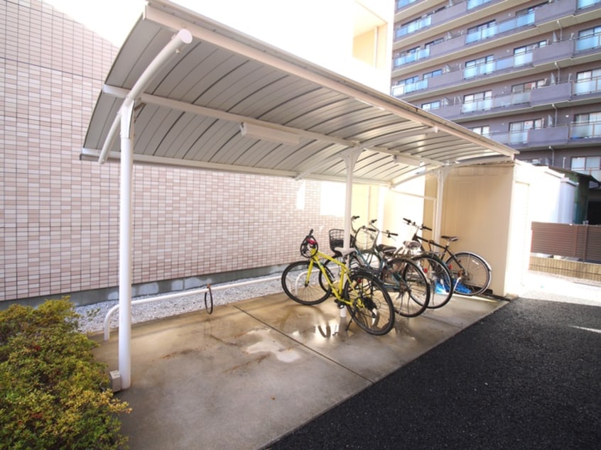 駐輪場 グレーシア