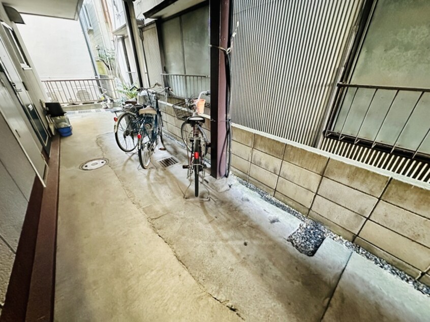 駐輪場 ﾚｲﾝﾎﾞ-ﾋﾙｽﾞ