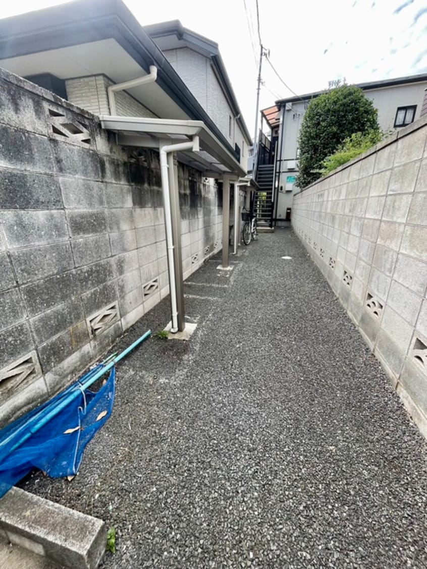 駐輪場 ウェルディ東菅野
