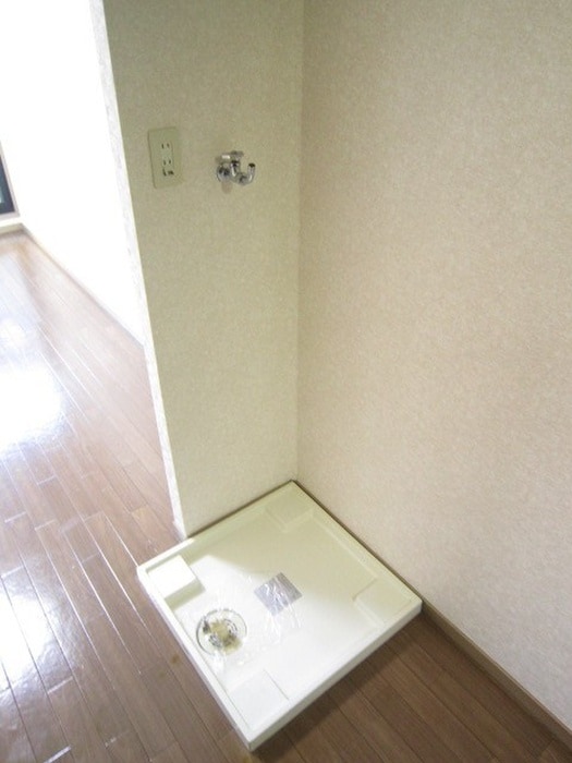 洗濯機置場 ウェルディ東菅野