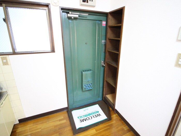 玄関 吉田コ－ポ