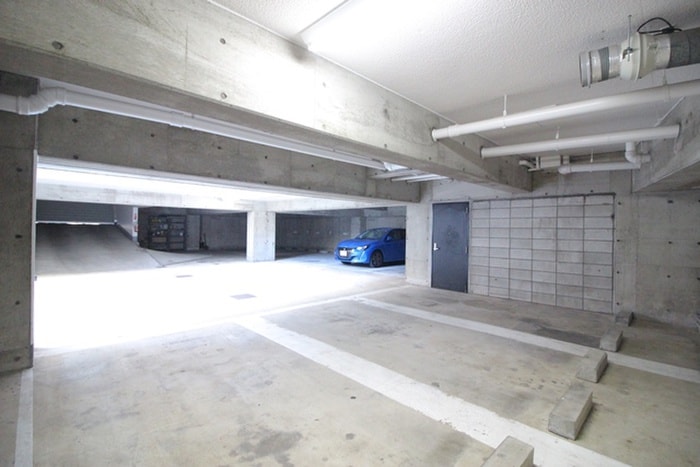 駐車場 リバティーハウス