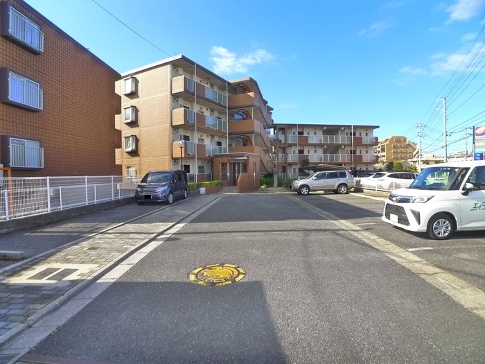 駐車場 フレア・ウィング林