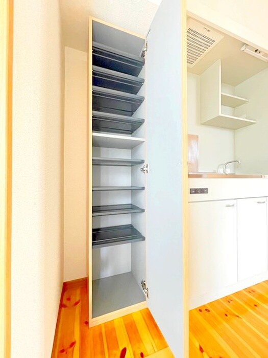 靴箱 コ－ポアルビレオⅡ