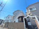 クリスタルハイツ６の外観