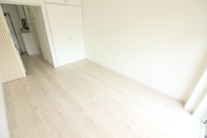 居室 リバ－サイドハイツ