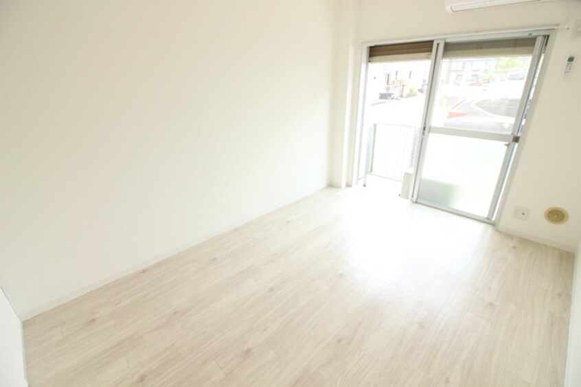 居室 リバ－サイドハイツ