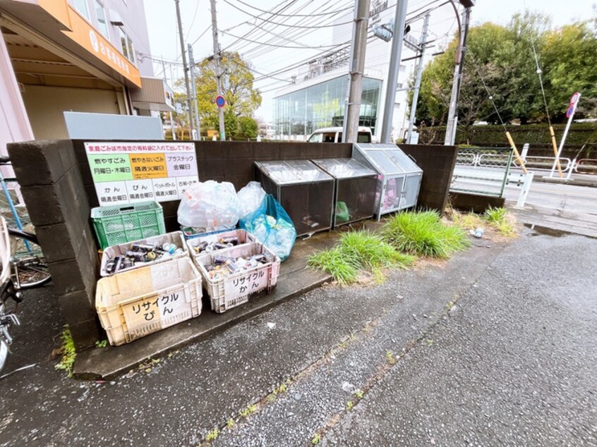 エントランス部分 グリーンハイム是政