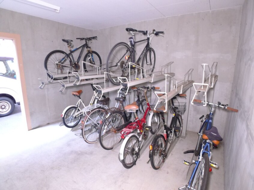 駐輪場 ブルックサイド西葛西