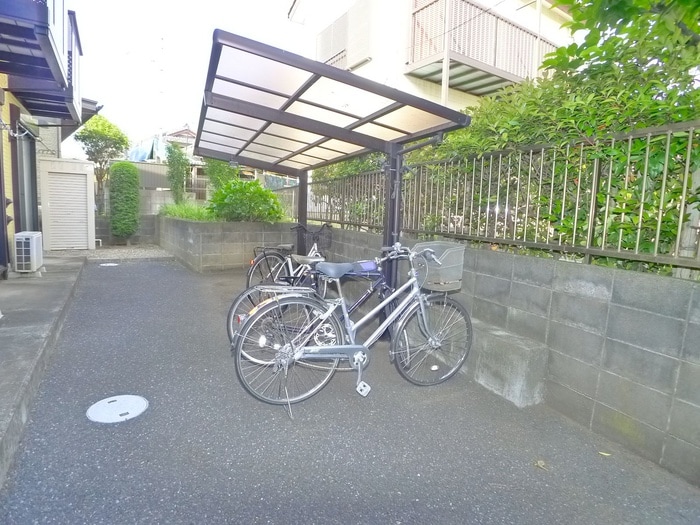 駐輪場 Ａｍｏｕｒ　エチゴ