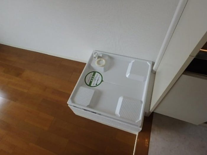 洗濯機置場 ﾗｲｵﾝｽﾞﾏﾝｼｮﾝ椎名町駅前通り(409)