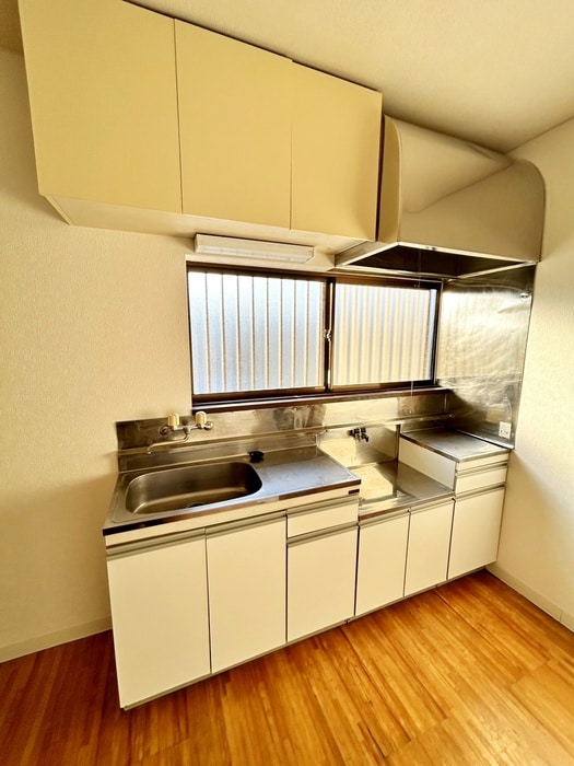 キッチン エムシャトーハイツ