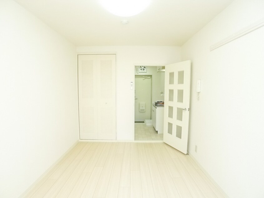 居室 フルーヴ２３