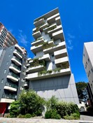 Roots新都心の外観