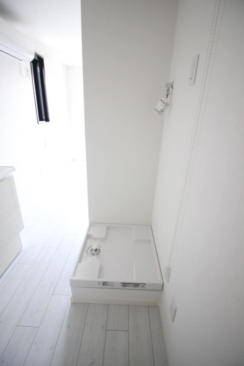 洗濯機置場 アルカンシエル中野