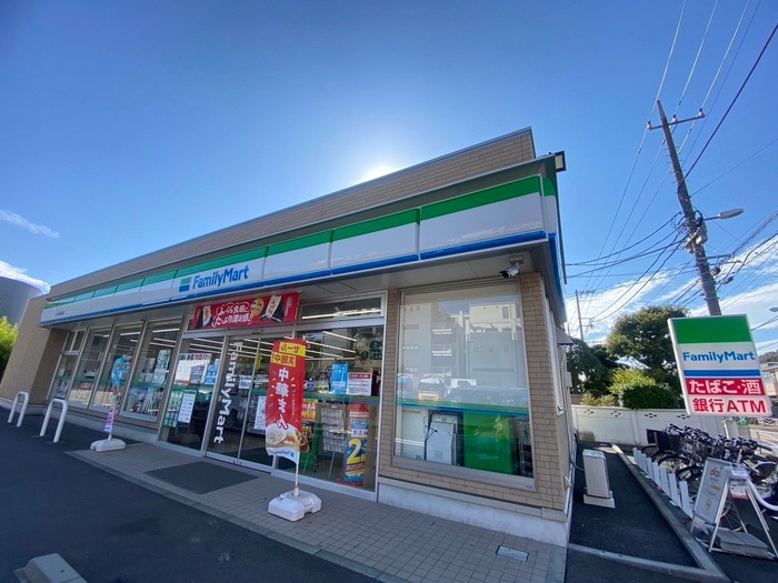 ファミリーマート 茅ヶ崎中島北店(コンビニ)まで485m パレス富士湘南